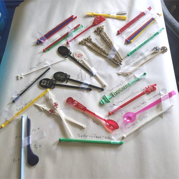 37 Pcs Swizzle Stir Sticks Barware Hotel Restaurant Travel Lodge Vtg Advertising - Picture 2 of 16